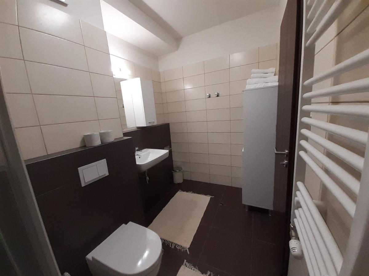 Entrez Radnica Daire Kösice Dış mekan fotoğraf